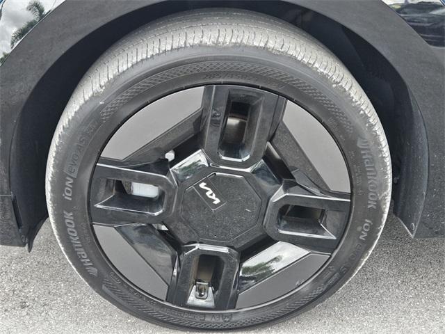 used 2024 Kia EV9 car, priced at $43,599