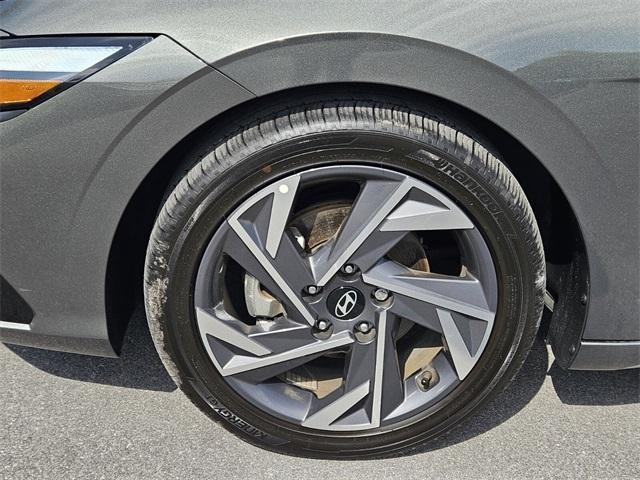 used 2025 Hyundai Elantra car, priced at $21,299