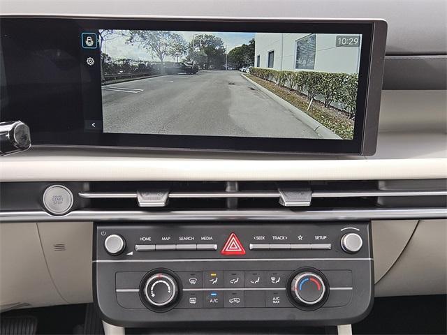 new 2025 Hyundai Tucson car, priced at $28,500