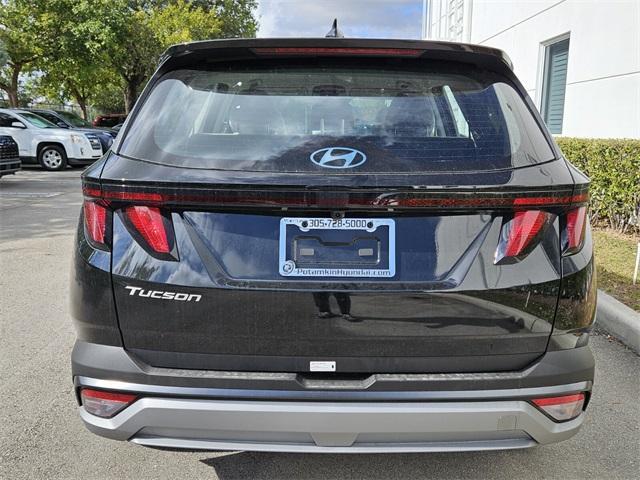 new 2025 Hyundai Tucson car, priced at $28,500