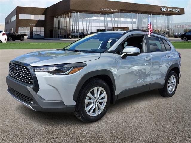 used 2024 Toyota Corolla Cross car, priced at $23,999