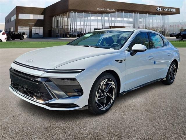 new 2026 Hyundai Sonata car, priced at $29,610