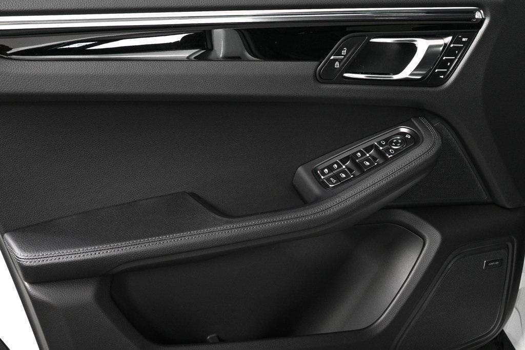 new 2026 Porsche Macan car, priced at $76,400