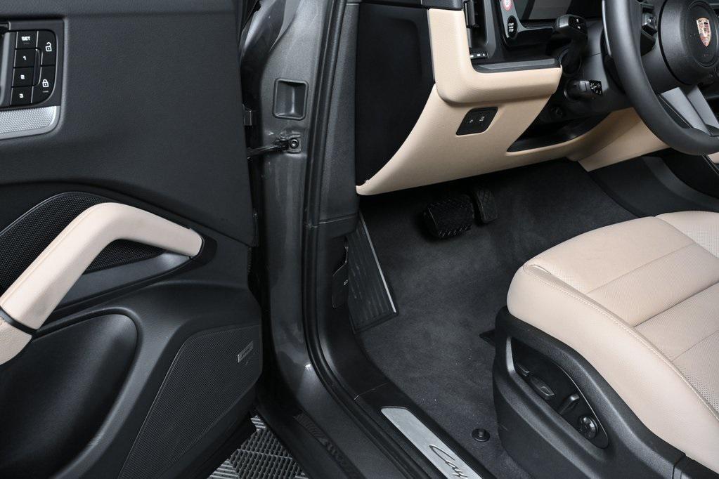 used 2025 Porsche Cayenne car, priced at $97,307
