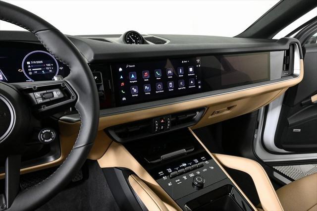 new 2025 Porsche Cayenne car, priced at $111,685