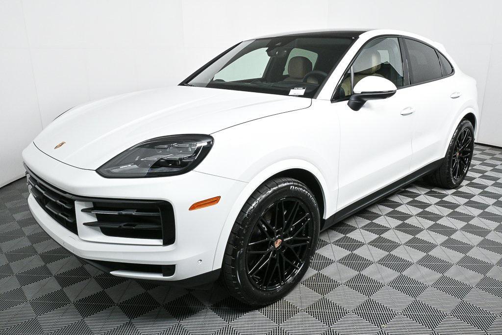 new 2025 Porsche Cayenne car, priced at $110,725