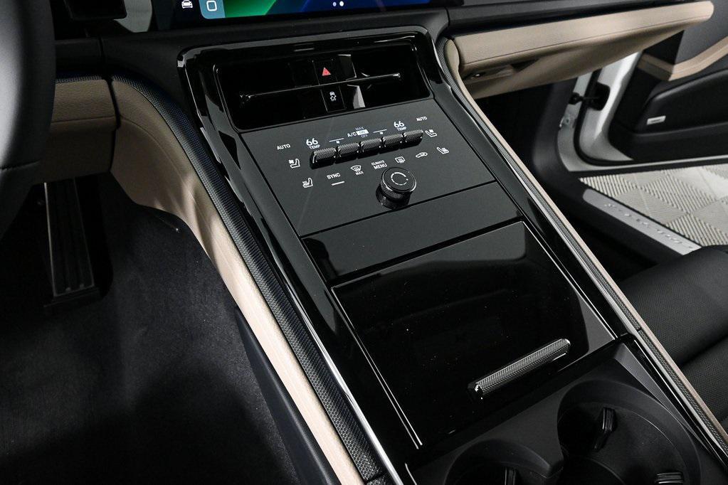 new 2025 Porsche Panamera car, priced at $131,735