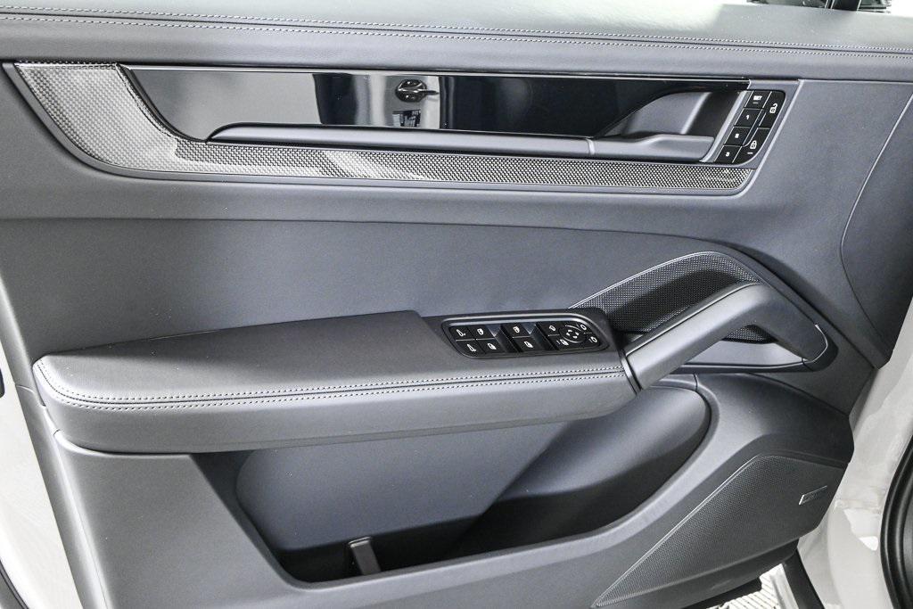 new 2026 Porsche Cayenne car, priced at $162,910
