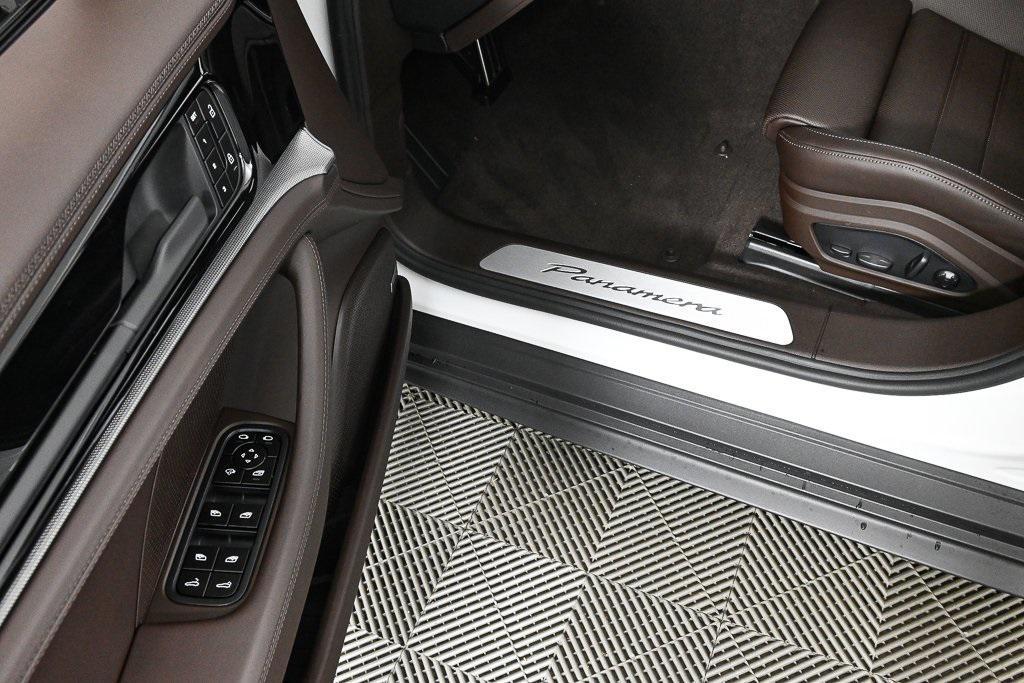 new 2026 Porsche Panamera car, priced at $133,590
