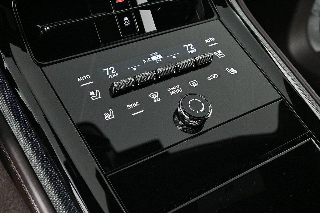 new 2026 Porsche Panamera car, priced at $133,590