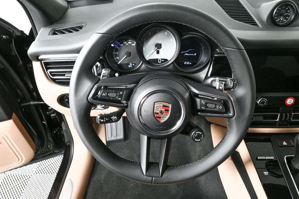 new 2025 Porsche Macan car, priced at $89,725