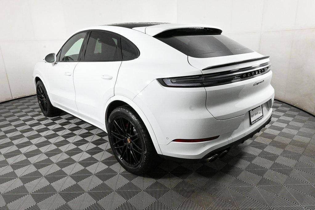 new 2025 Porsche Cayenne car, priced at $135,995