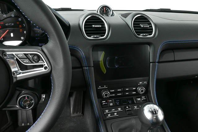 new 2025 Porsche 718 Boxster car, priced at $121,905