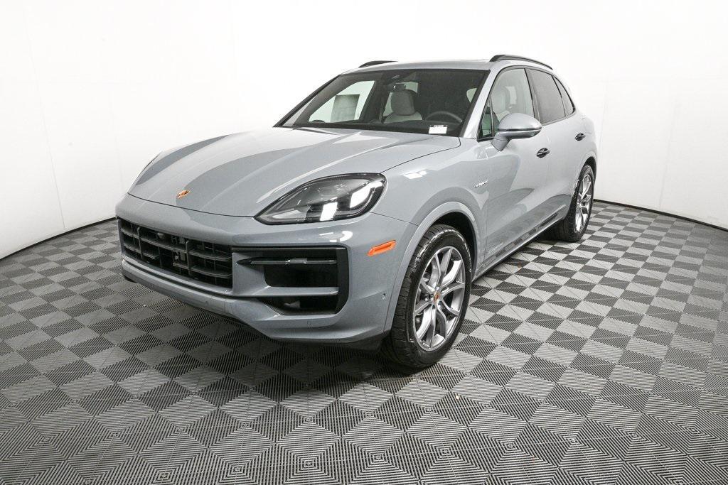 new 2025 Porsche Cayenne car, priced at $130,085