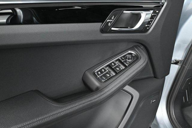 new 2025 Porsche Macan car, priced at $75,555