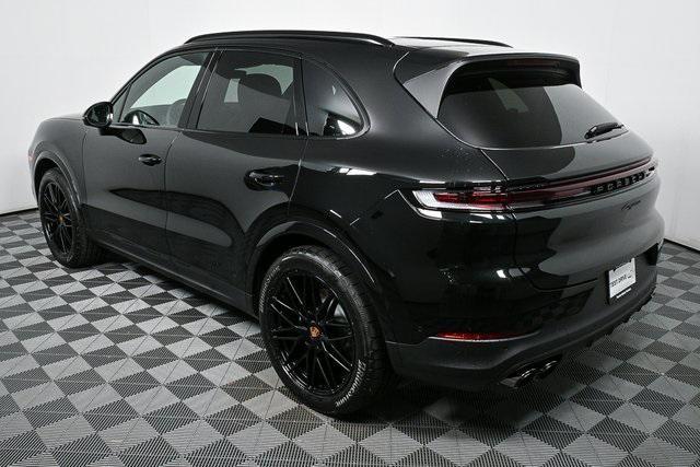 new 2025 Porsche Cayenne car, priced at $101,145