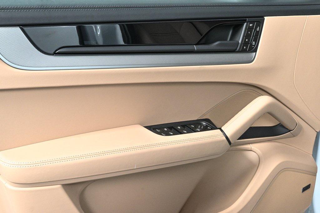 new 2025 Porsche Cayenne car, priced at $114,815