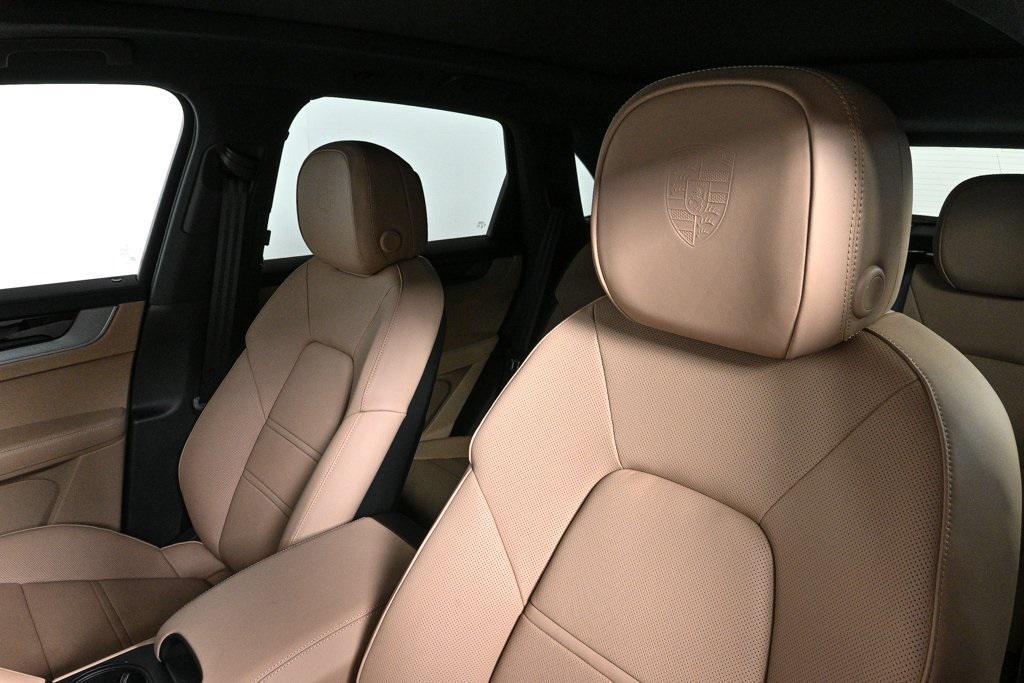 new 2025 Porsche Cayenne car, priced at $114,815