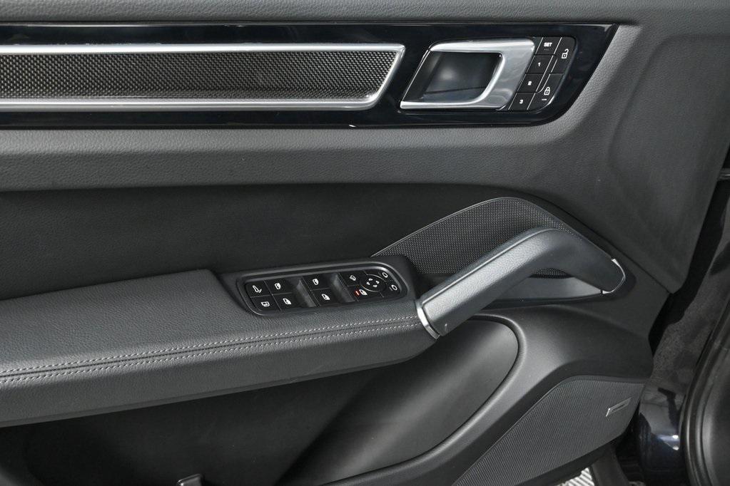 used 2022 Porsche Cayenne car, priced at $69,998