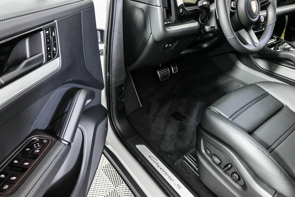 new 2026 Porsche Cayenne car, priced at $147,400