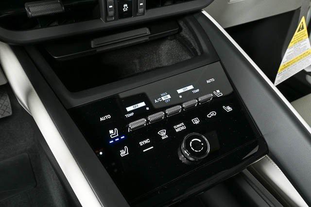 new 2025 Porsche Macan car, priced at $92,155
