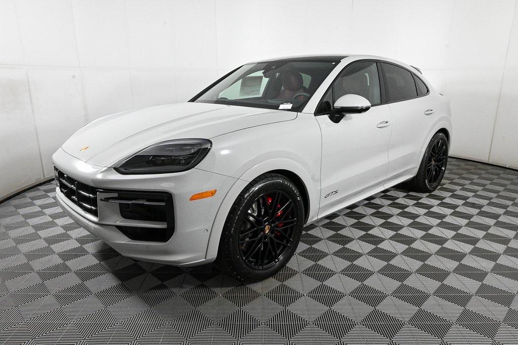 new 2025 Porsche Cayenne car, priced at $152,855