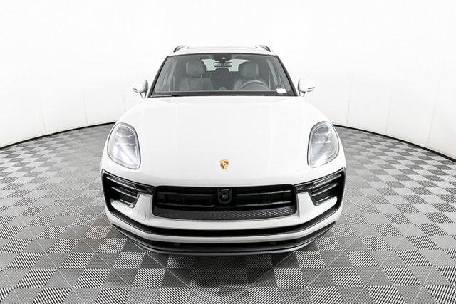 used 2025 Porsche Macan car