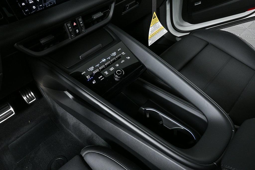 new 2025 Porsche Macan car, priced at $103,105