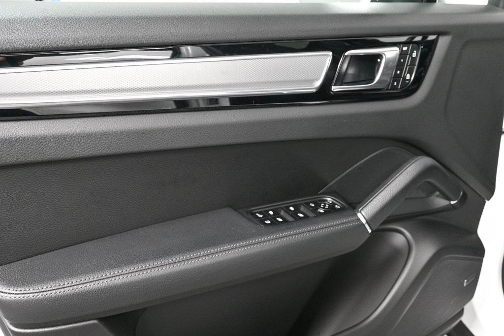 used 2023 Porsche Cayenne car, priced at $84,990