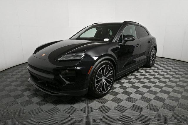 new 2025 Porsche Macan car, priced at $97,085