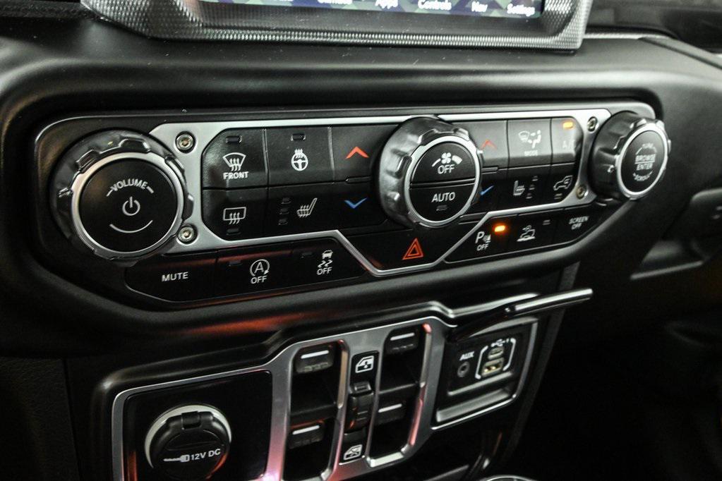 used 2021 Jeep Wrangler Unlimited car, priced at $35,738
