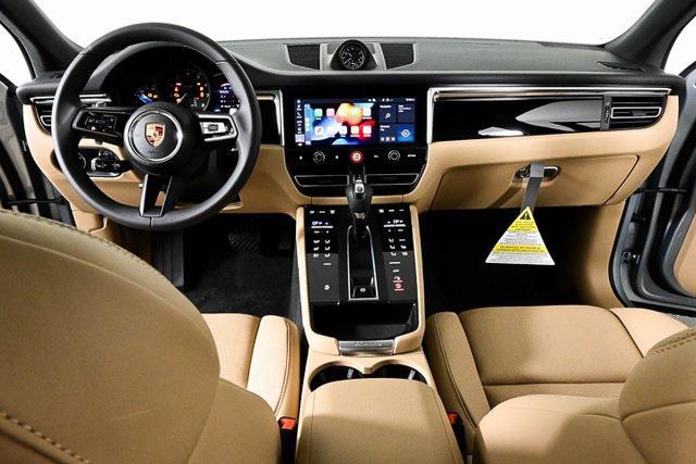 new 2024 Porsche Macan car