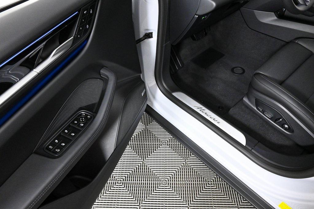 new 2025 Porsche Macan car, priced at $89,275