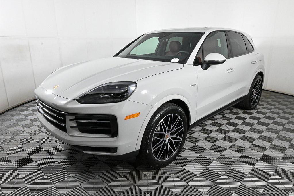 new 2025 Porsche Cayenne car, priced at $117,435