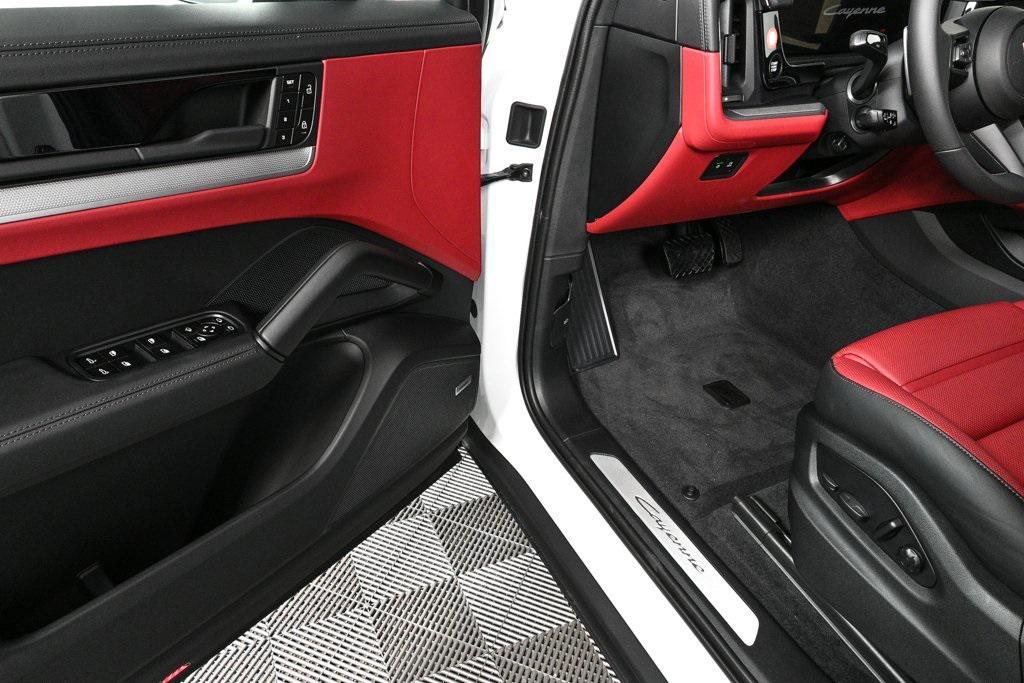 new 2026 Porsche Cayenne car, priced at $108,780