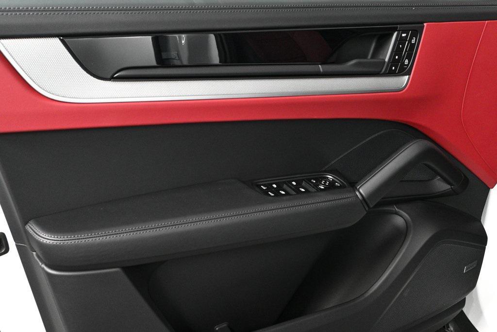 new 2026 Porsche Cayenne car, priced at $108,780