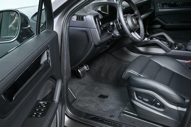 new 2025 Porsche Cayenne car, priced at $149,265