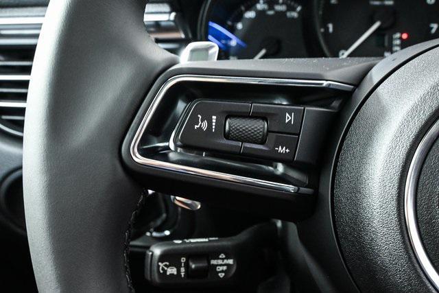 new 2025 Porsche Macan car