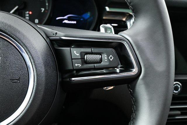 new 2025 Porsche Macan car