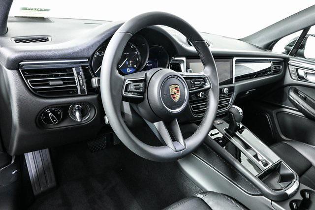 new 2025 Porsche Macan car