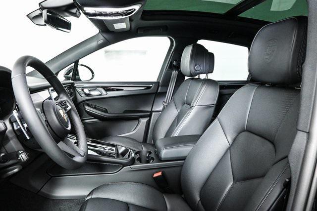 new 2025 Porsche Macan car