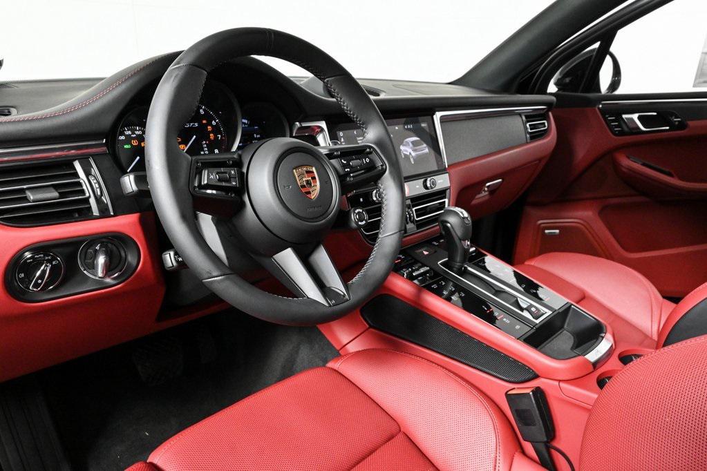 new 2025 Porsche Macan car, priced at $105,455