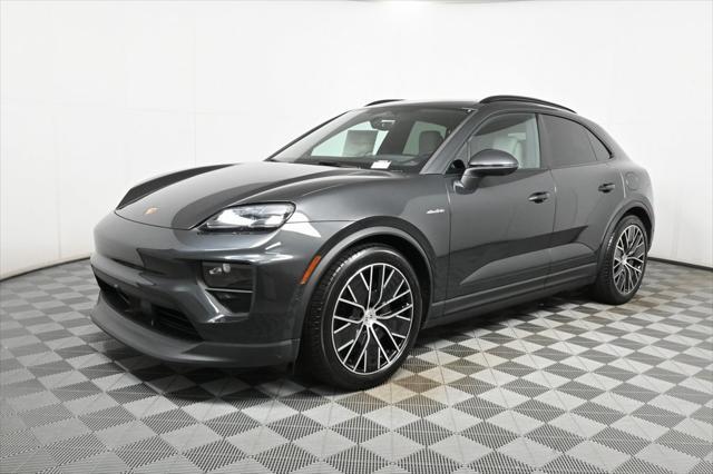 new 2024 Porsche Macan car