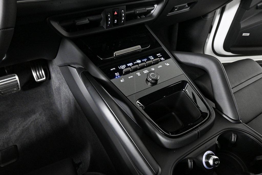 new 2025 Porsche Cayenne car, priced at $178,835