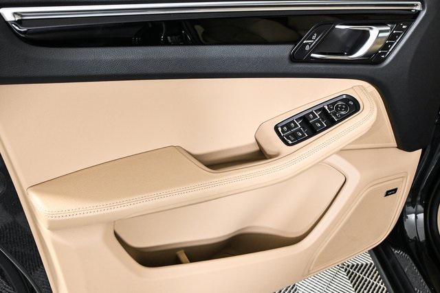 used 2025 Porsche Macan car