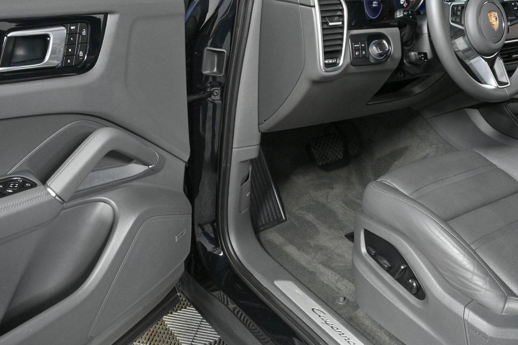 used 2022 Porsche Cayenne car, priced at $63,926