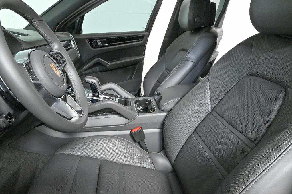 used 2022 Porsche Cayenne car, priced at $63,926