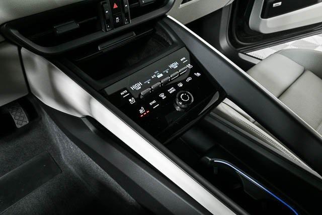 new 2024 Porsche Macan car, priced at $98,440