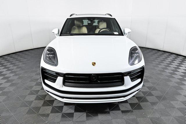 used 2025 Porsche Macan car