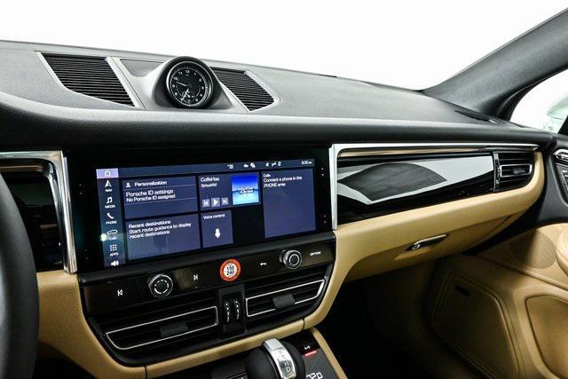 used 2025 Porsche Macan car